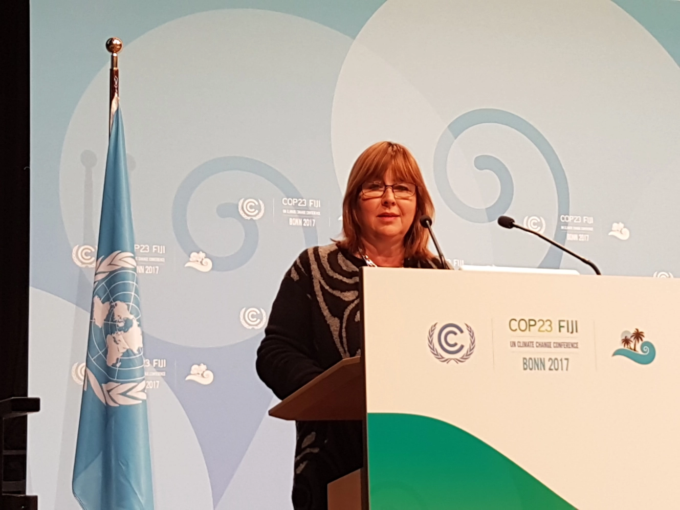 Marie-Pierre Gramaglia à la tribune de la COP 23 à Bonn©DR